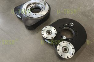 不二传动研发的轻量化双输入工业机器人回转驱动